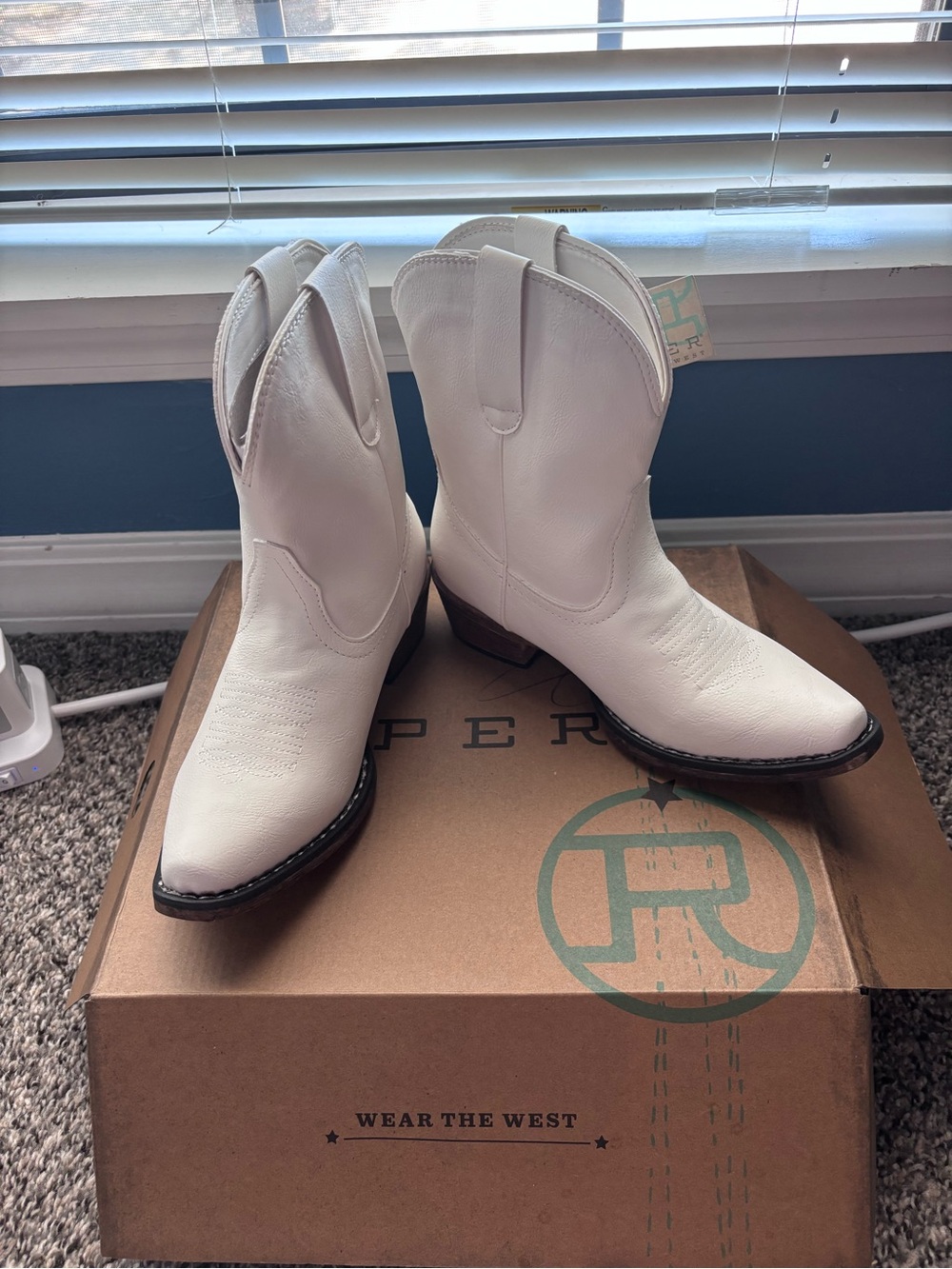 Roper White Women's Western Cowgirl Boots - Picture 3 of 3